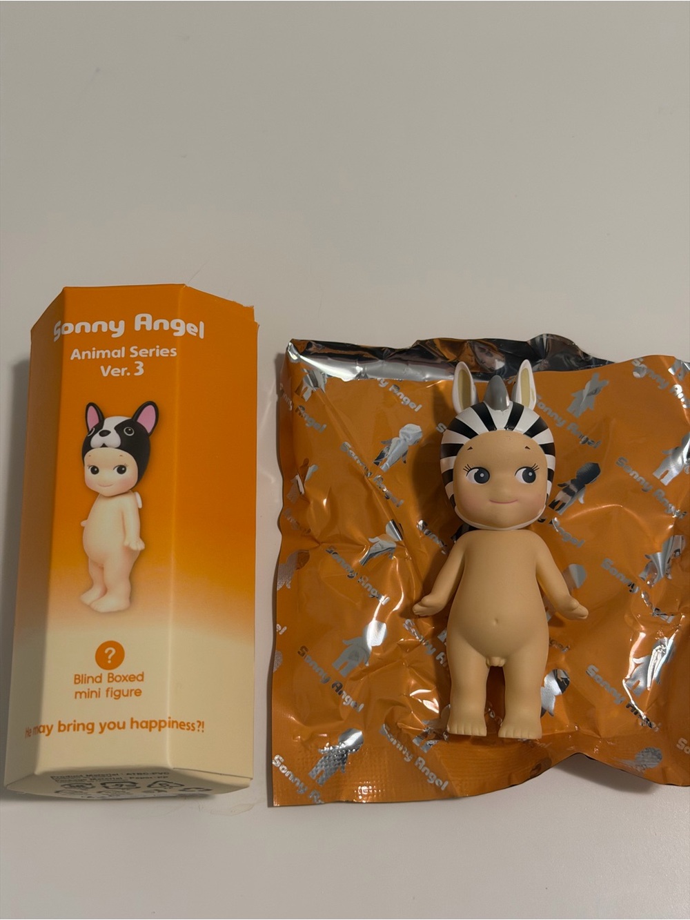V3 Sonny Angel